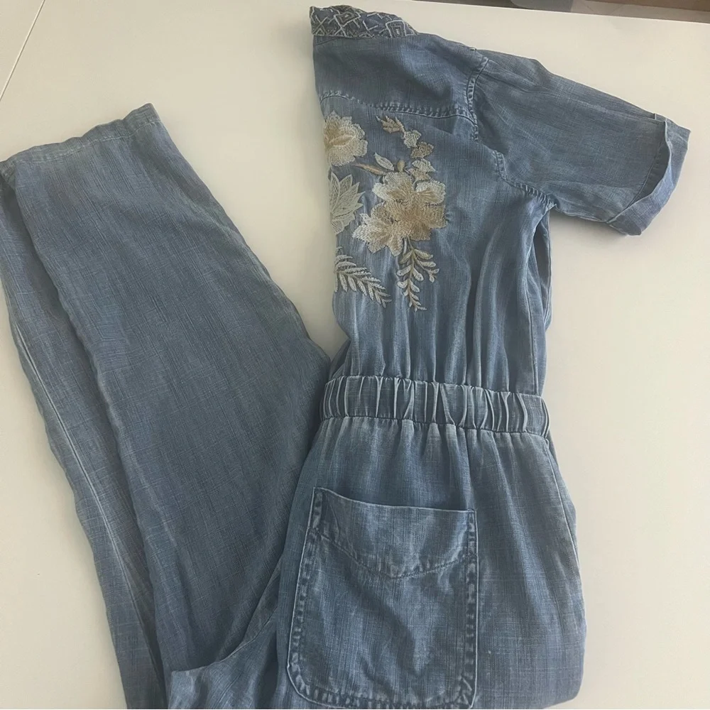 Kyla Seo Stelle Jumpsuit Caite Karyn Embroidered back 100% Tencel Jumpsuit - Picture 6 of 6